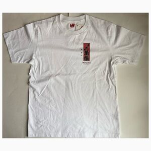 NWT Uniqlo Ginza Exclusive Men’s Manpuku White T-Shirt - Size Medium